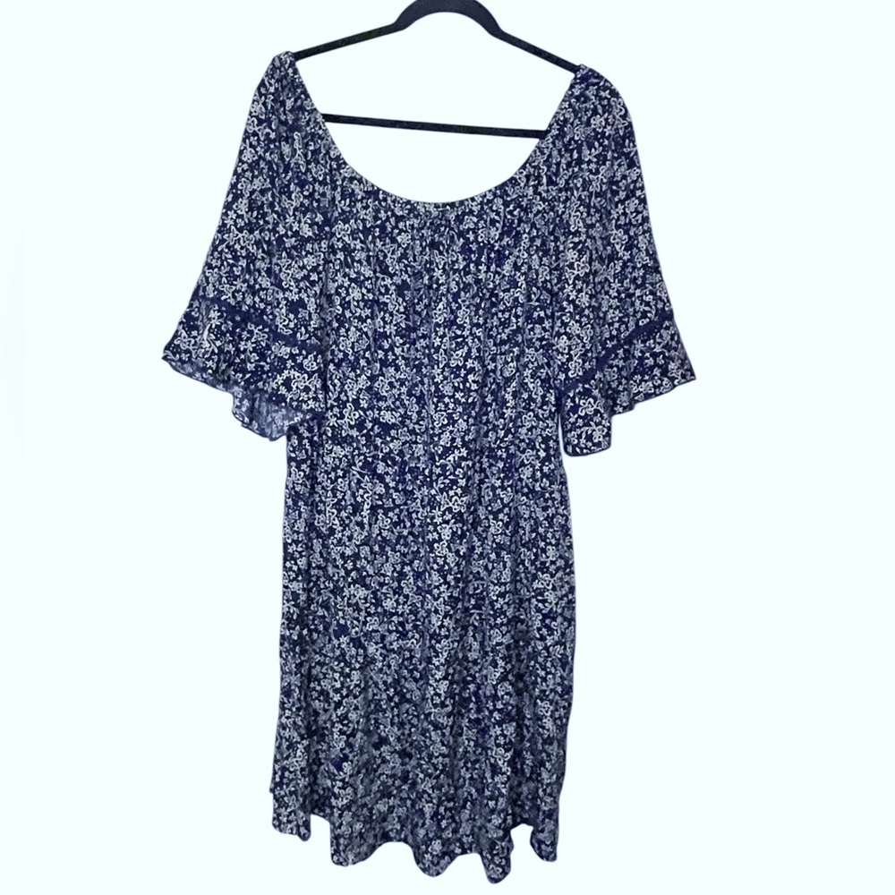Naif Blue and White Floral Print Dress -NWT - Picture 2 of 6